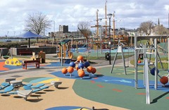 Carrickfergus_MarineGdns_Playpark