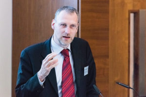 Transport-IRL-21-4-16-HR-40