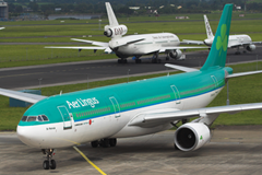 aerlingus-plane-runway