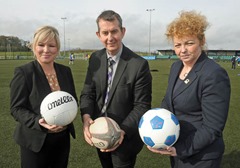 On the Ball
A joint ministerial iniative promoting positive mental health in rural communities through sport, arts and other cultutral organisations was launched today by Agriculture Minister Michelle O'Neill, Health Minister Edwin Poots and Sports Minister Caral Ni Chuilin. Photo by Simon Graham/Harrison Photography